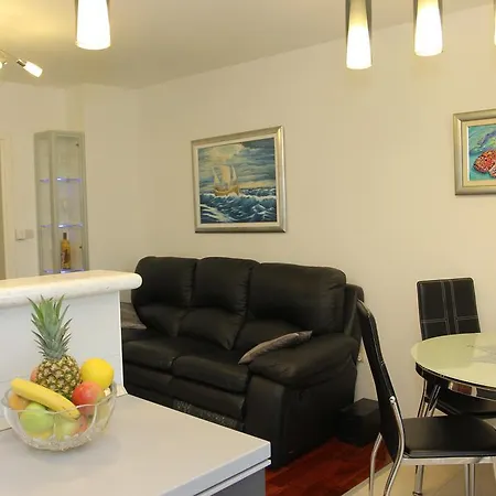 House Pine Tree Holiday home