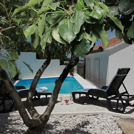 Holiday home House Pine Tree *