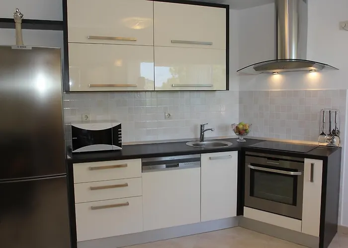 House Pine Tree Vakantiehuis *